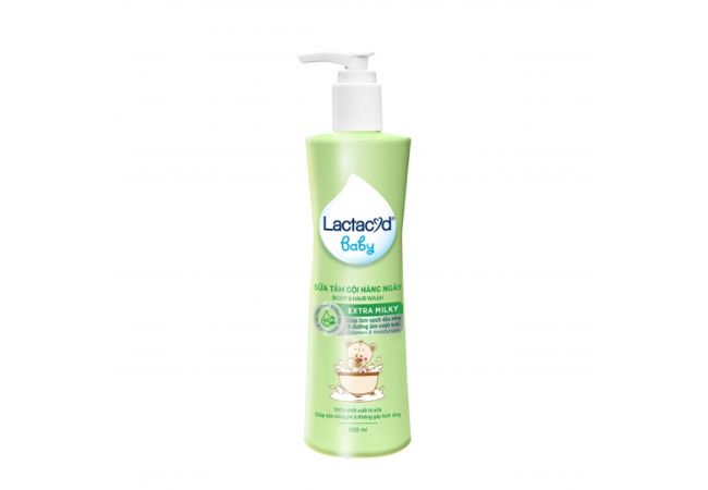 Sữa tắm gội cho trẻ sơ sinh Lactacyd Baby