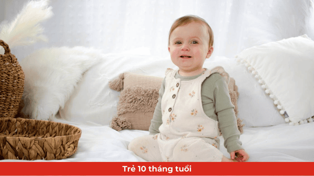 sự phát triển của trẻ 10 tháng tuổi