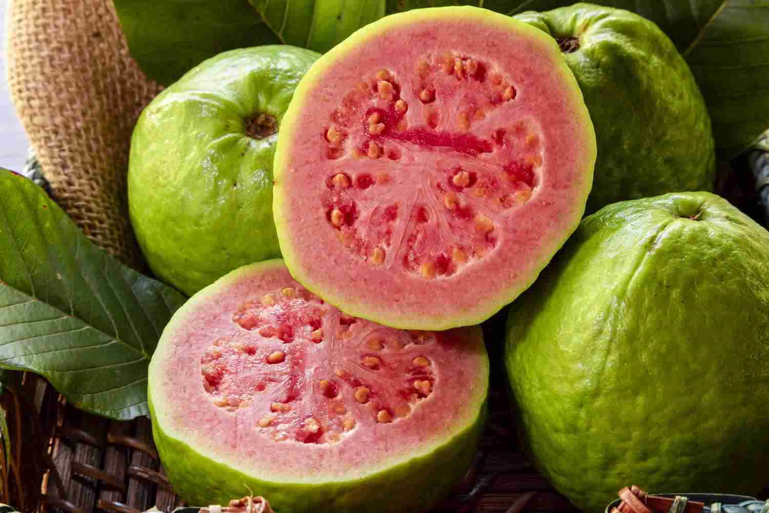Bầu ăn ổi được không