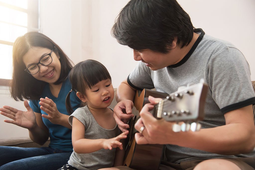 Lợi ích của việc cho bé nghe nhạc