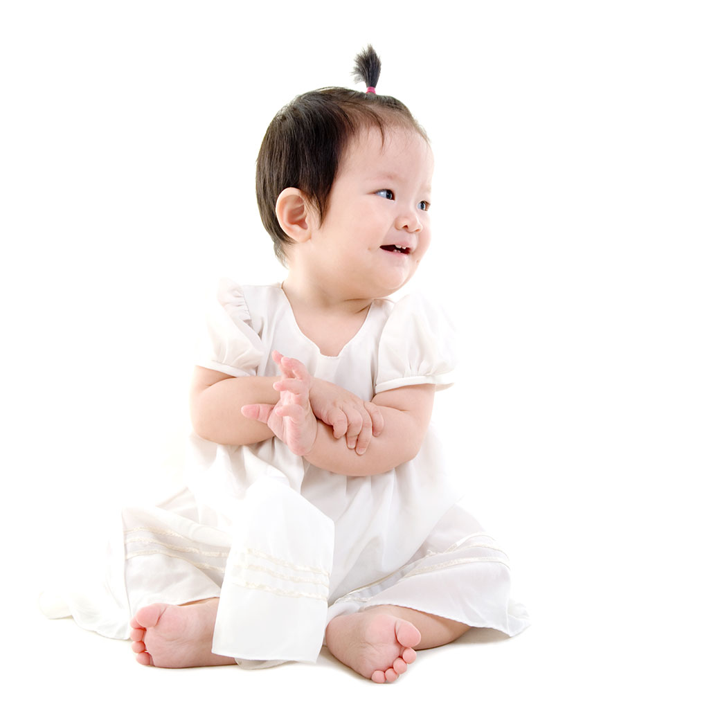 Giai đoạn bé tập đi vệ sinh nên mặc gì cho bé?