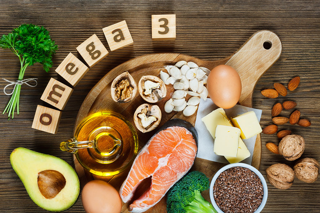 Dầu cá hồi, axit béo cần thiết và Omega 3