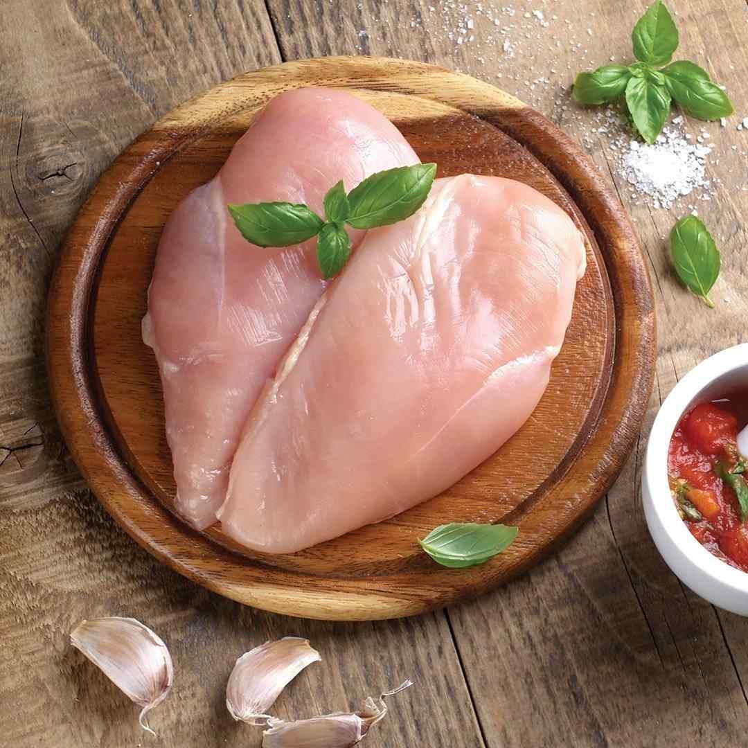 Ức gà bao nhiêu calo