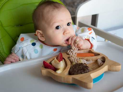 Thực đơn ăn dặm cho bé theo phương pháp BLW