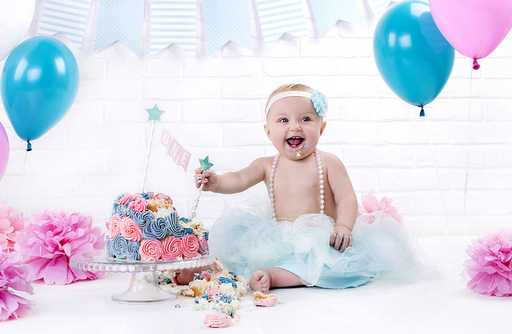 Bài thơ sinh nhật đầu tiên cho trẻ 1 tuổi