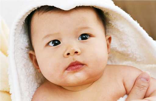 Tổ chức tiệc mừng có em bé