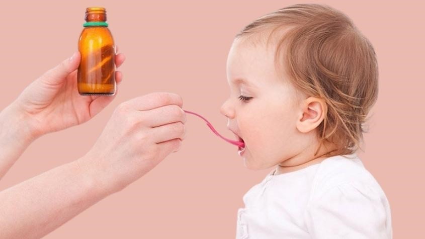 lưu ý khi dùng vitamin D3 K2 MK7 cho trẻ sơ sinh