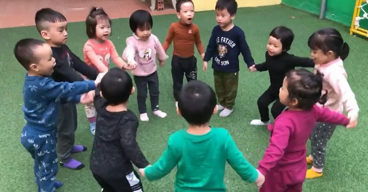 trò chơi dung dăng dung dẻ