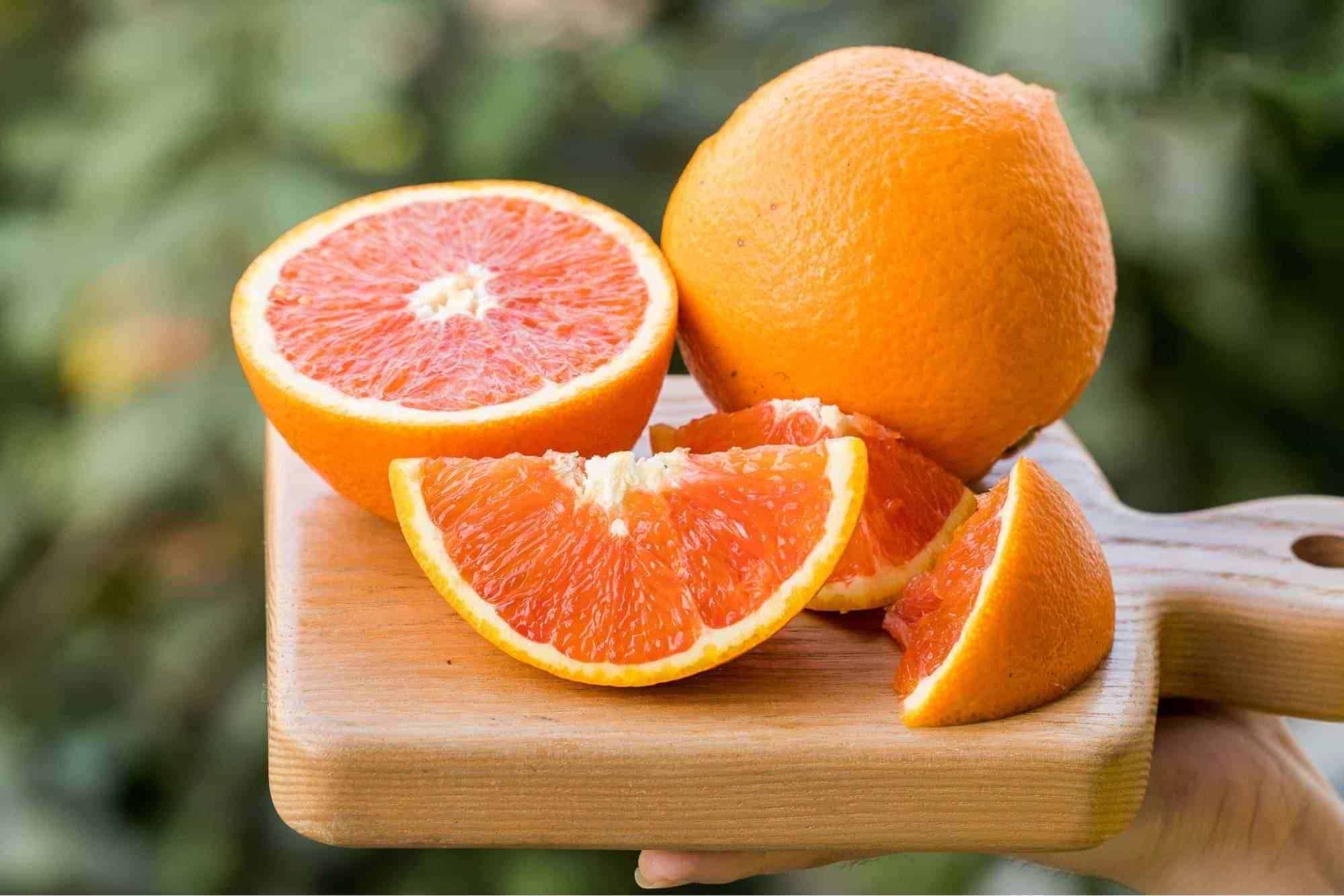 sinh mổ ăn được trái cây gì? Cam và quýt bổ sung vitamin C, chất xơ cho phụ nữ sinh mổ